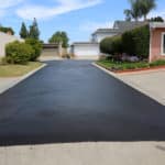 Asphalt paving